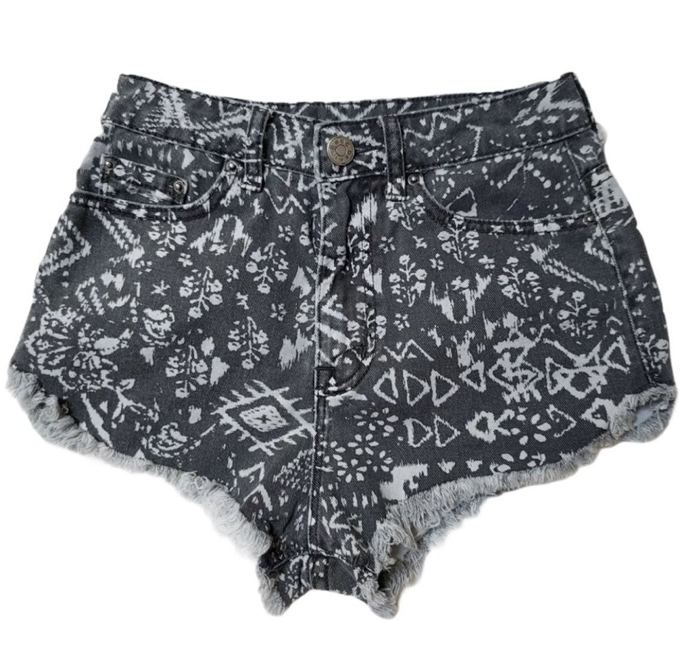 BDG DOLPHIN Super High Rise gray Cheeky shorts tribal floral print Size 25(S)